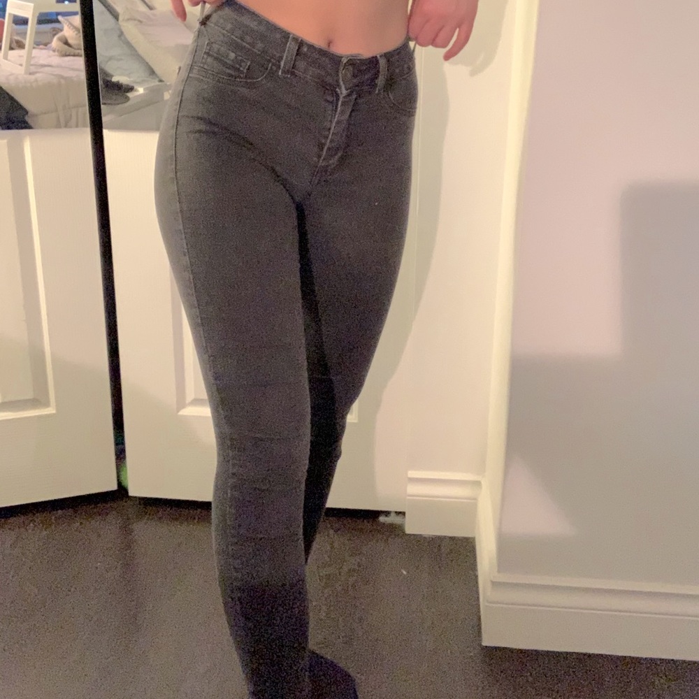 Grey jeans